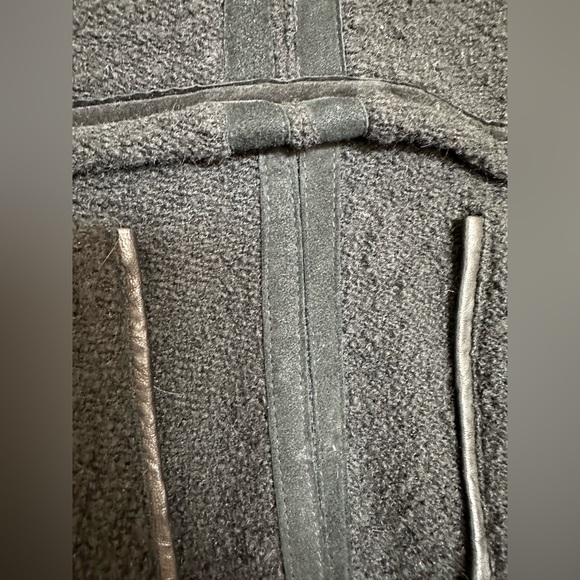 Isabel Marant black virgin wool & leather hooded dress - Picture 2 of 5